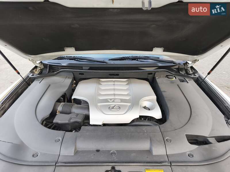 Позашляховик / Кросовер Lexus LX 2010 в Дніпрі