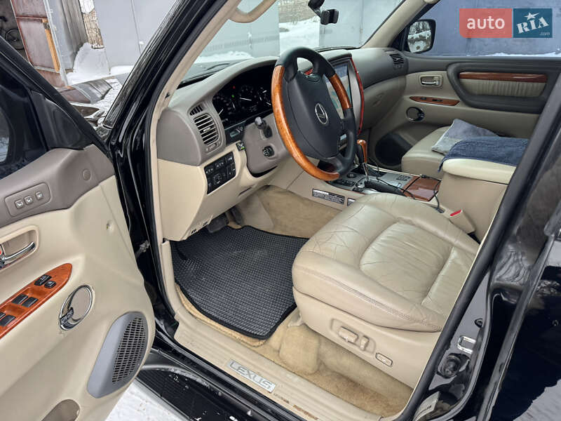 Внедорожник / Кроссовер Lexus LX 2007 в Яготине