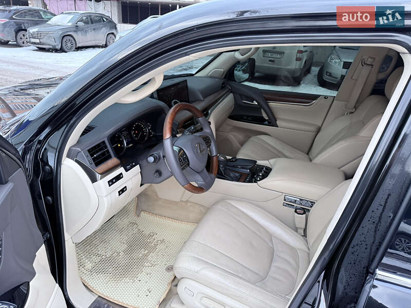 Внедорожник / Кроссовер Lexus LX 2016 в Хмельницком фото 10 Внедорожник / Кроссовер Lexus LX 2016 в Хмельницком