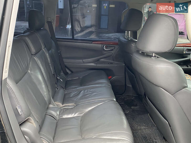 Внедорожник / Кроссовер Lexus LX 2008 в Ровно