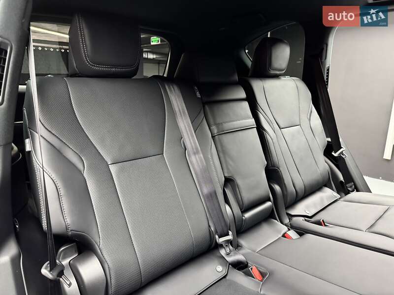 Внедорожник / Кроссовер Lexus LX 2025 в Киеве