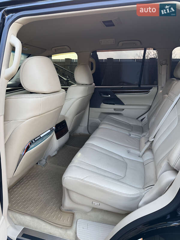 Внедорожник / Кроссовер Lexus LX 2016 в Одессе фото 7 Внедорожник / Кроссовер Lexus LX 2016 в Одессе