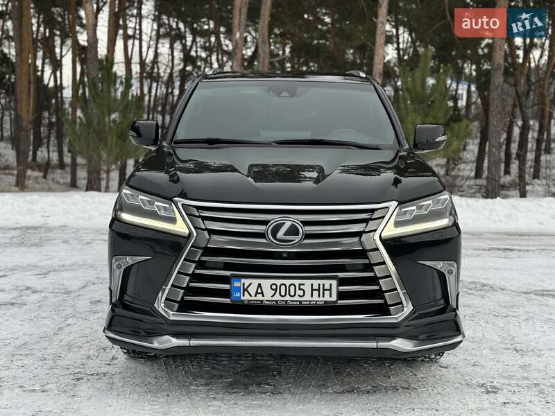 Внедорожник / Кроссовер Lexus LX 2017 в Киеве