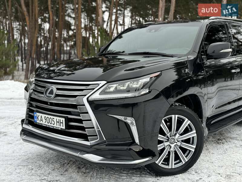 Внедорожник / Кроссовер Lexus LX 2017 в Киеве