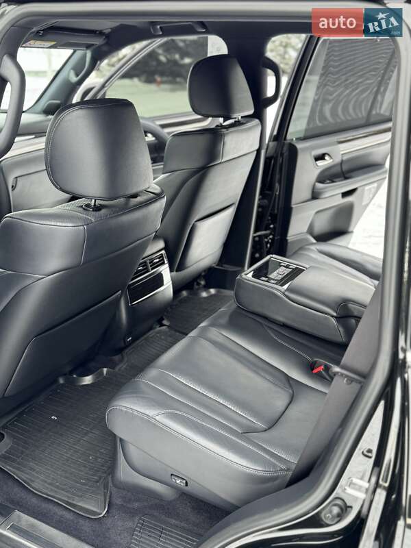 Внедорожник / Кроссовер Lexus LX 2017 в Киеве