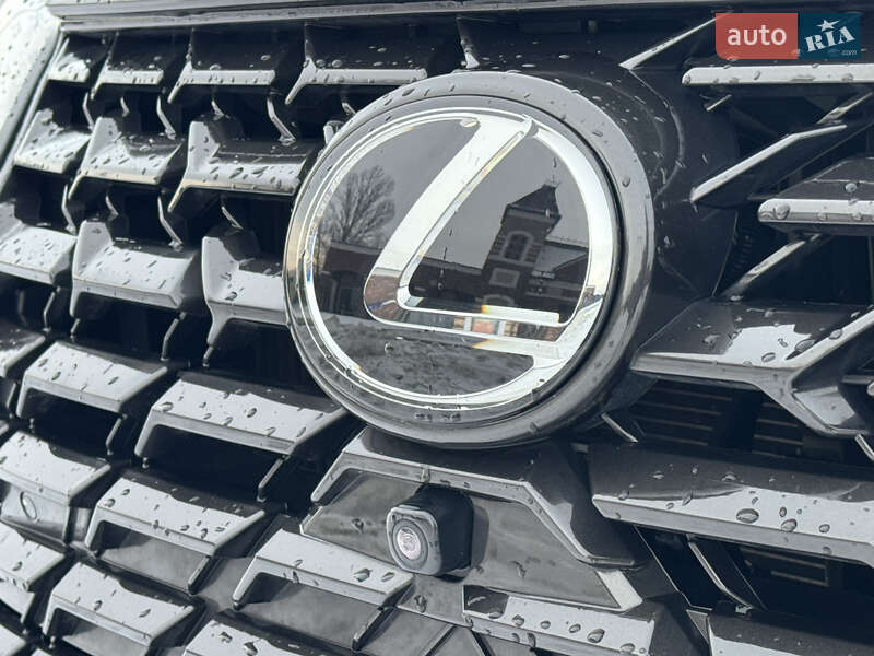 Внедорожник / Кроссовер Lexus LX 2021 в Киеве