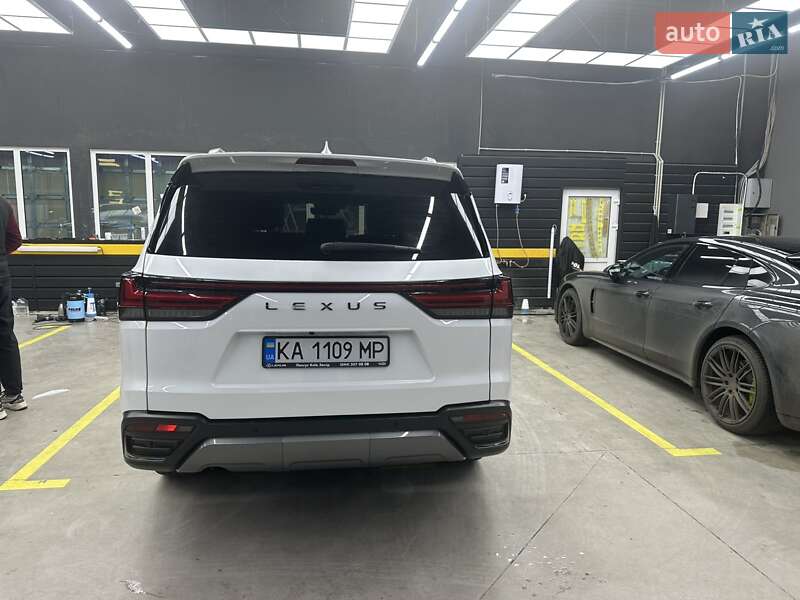 Внедорожник / Кроссовер Lexus LX 2022 в Киеве