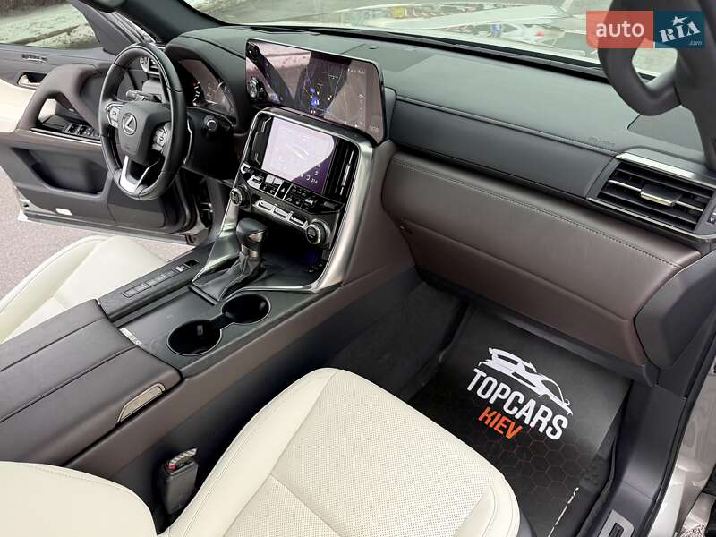 Внедорожник / Кроссовер Lexus LX 2022 в Киеве