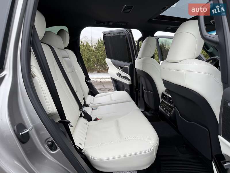 Внедорожник / Кроссовер Lexus LX 2022 в Киеве