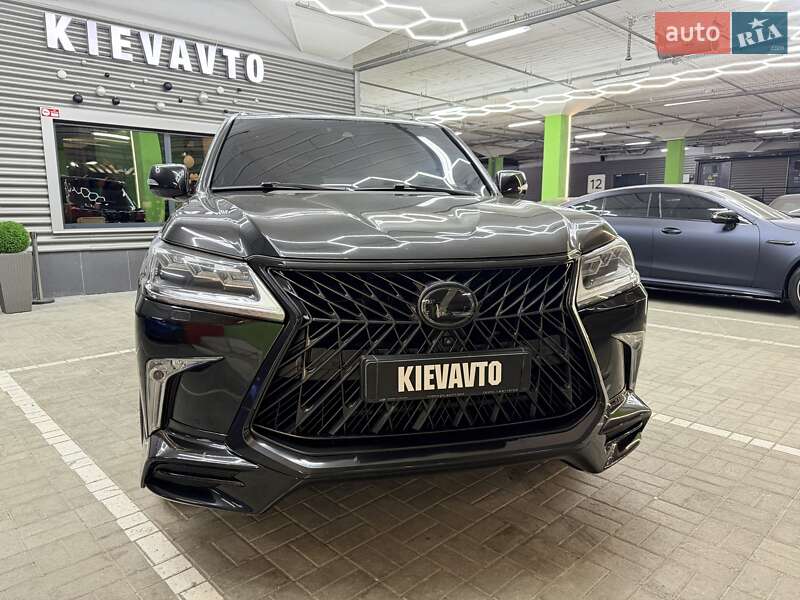 Внедорожник / Кроссовер Lexus LX 2018 в Киеве