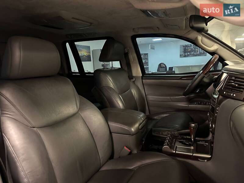 Позашляховик / Кросовер Lexus LX 2010 в Києві фото 16 Позашляховик / Кросовер Lexus LX 2010 в Києві
