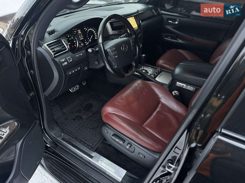 Позашляховик / Кросовер Lexus LX 2015 в Вінниці фото 17 Позашляховик / Кросовер Lexus LX 2015 в Вінниці