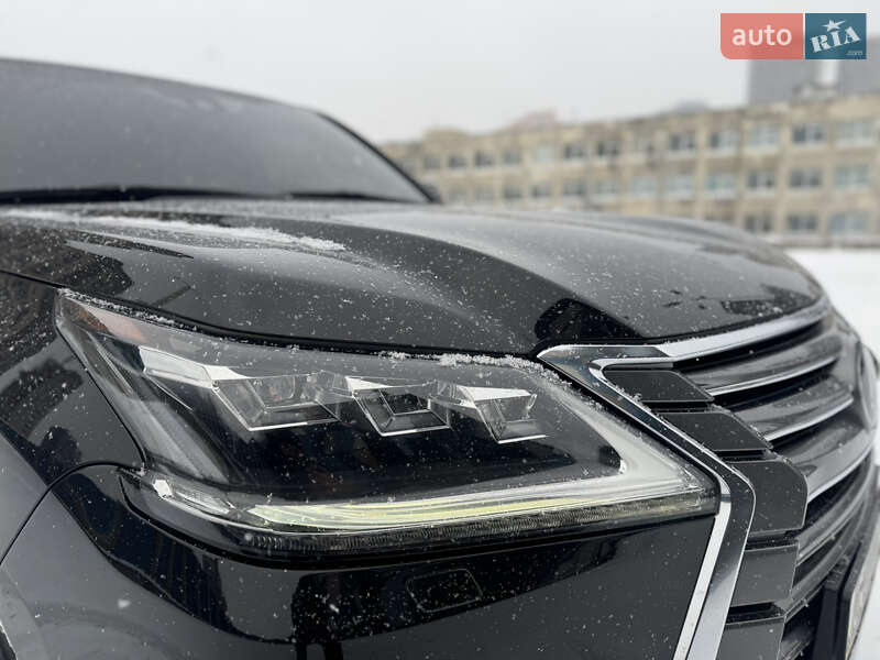 Внедорожник / Кроссовер Lexus LX 2015 в Киеве