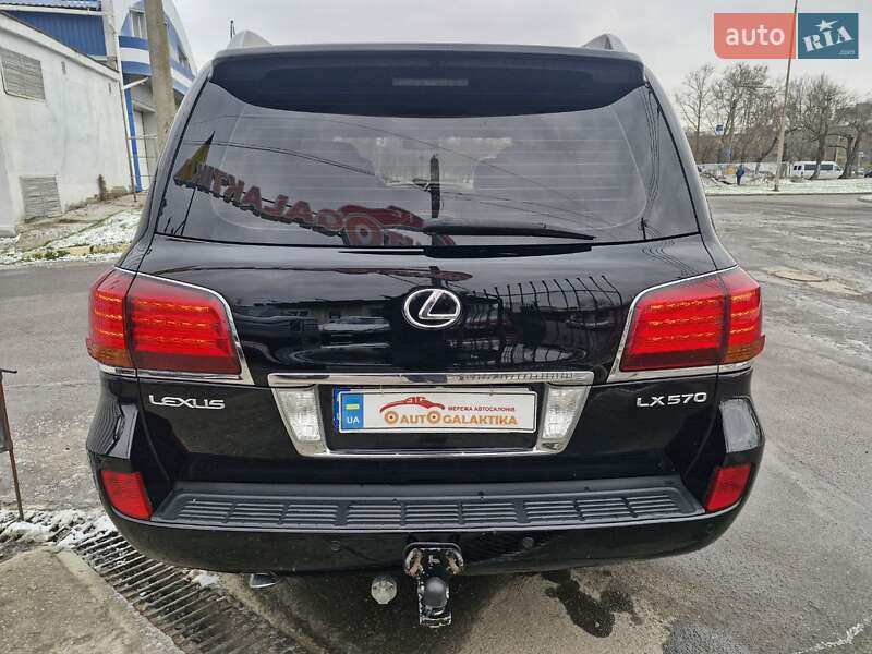Внедорожник / Кроссовер Lexus LX 2008 в Николаеве