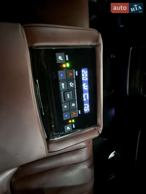 Внедорожник / Кроссовер Lexus LX 2020 в Одессе