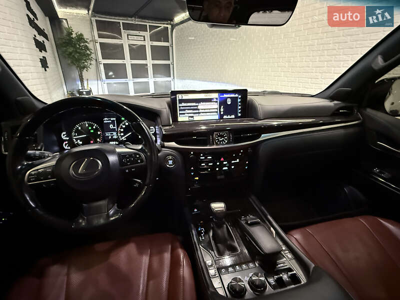 Внедорожник / Кроссовер Lexus LX 2020 в Одессе