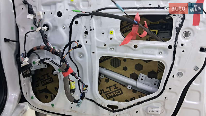 Позашляховик / Кросовер Lexus LX 2015 в Одесі