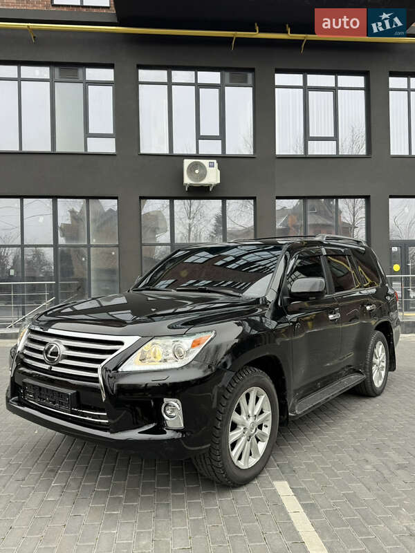 Внедорожник / Кроссовер Lexus LX 2010 в Полтаве