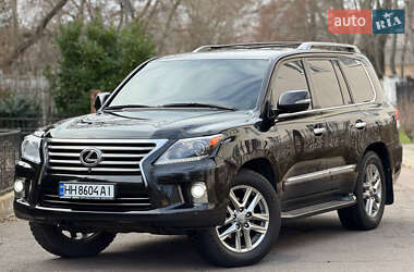 Внедорожник / Кроссовер Lexus LX 2013 в Одессе