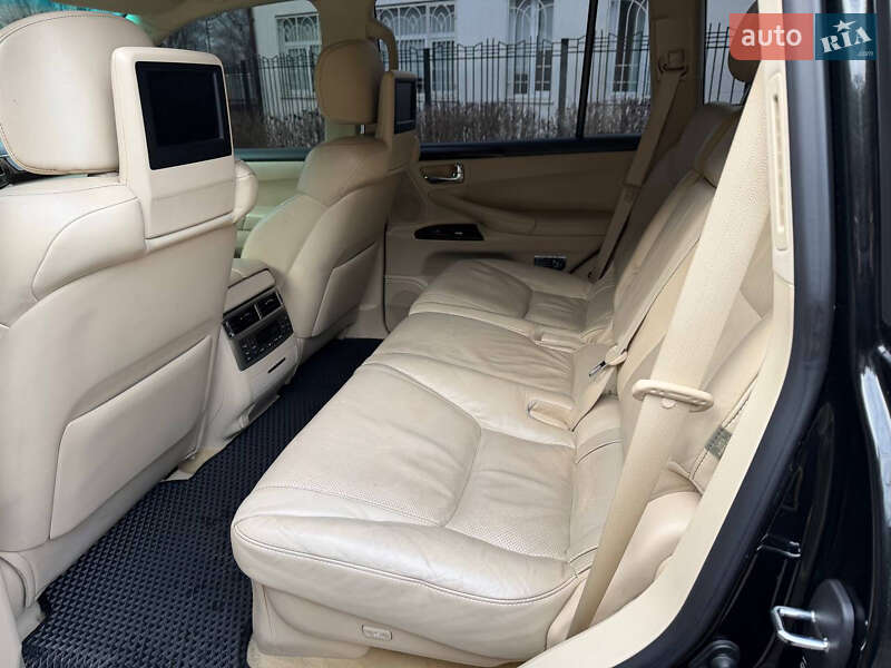 Внедорожник / Кроссовер Lexus LX 2013 в Одессе