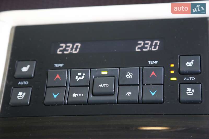 Внедорожник / Кроссовер Lexus LX 2016 в Киеве