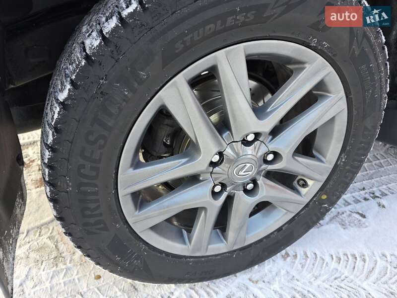 Внедорожник / Кроссовер Lexus LX 2014 в Пирятине