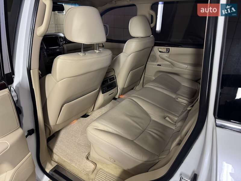 Внедорожник / Кроссовер Lexus LX 2012 в Умани