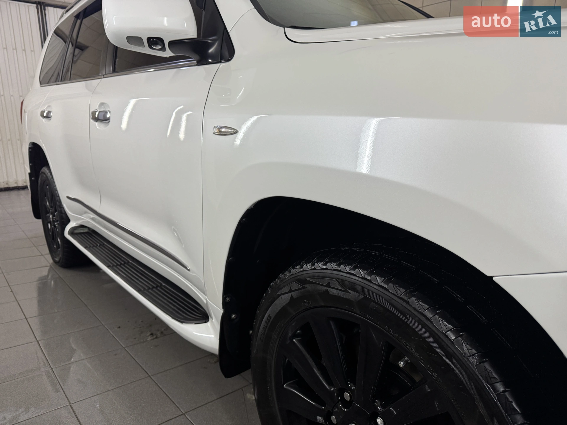 2011 Lexus LX - мініатюра 12