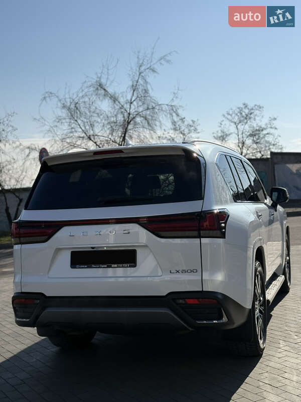 Внедорожник / Кроссовер Lexus LX 2022 в Николаеве