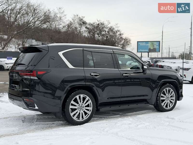 Внедорожник / Кроссовер Lexus LX 2022 в Киеве