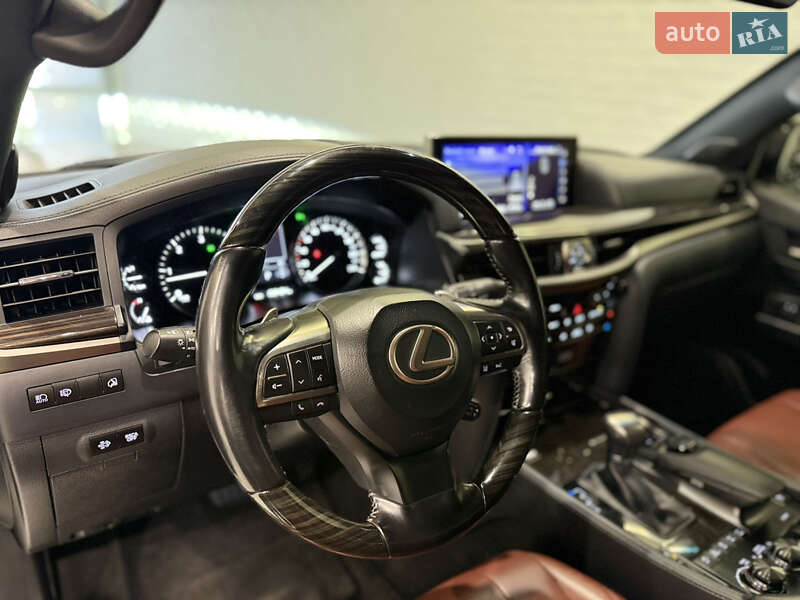 Внедорожник / Кроссовер Lexus LX 2020 в Одессе