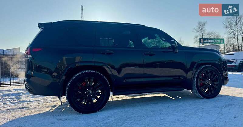 Внедорожник / Кроссовер Lexus LX 2023 в Киеве