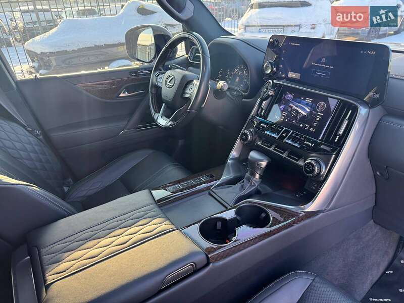 Внедорожник / Кроссовер Lexus LX 2023 в Киеве