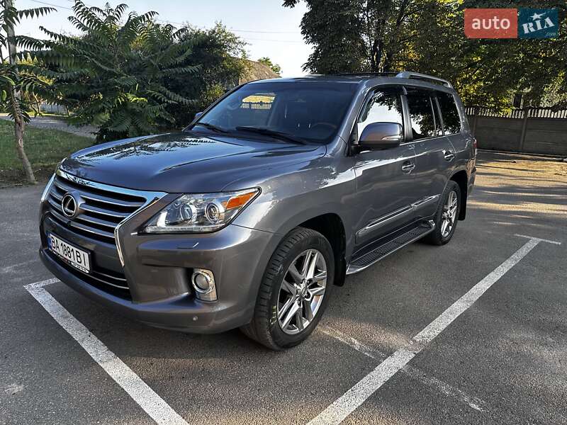 Lexus LX 2013 Lexus LX 2013
