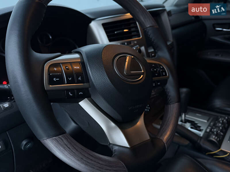 Внедорожник / Кроссовер Lexus LX 2012 в Калуше фото 28 Внедорожник / Кроссовер Lexus LX 2012 в Калуше