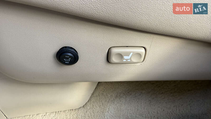 Внедорожник / Кроссовер Lexus LX 2008 в Киеве фото 24 Внедорожник / Кроссовер Lexus LX 2008 в Киеве