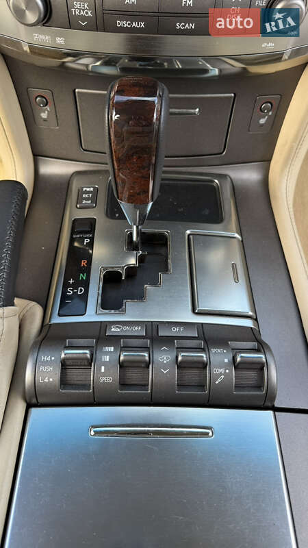 Внедорожник / Кроссовер Lexus LX 2008 в Киеве фото 32 Внедорожник / Кроссовер Lexus LX 2008 в Киеве