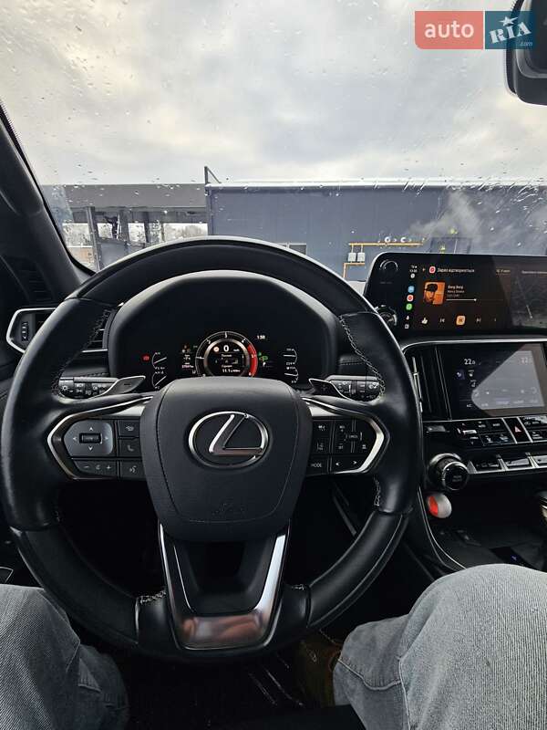 Внедорожник / Кроссовер Lexus LX 2024 в Виннице фото 2 Внедорожник / Кроссовер Lexus LX 2024 в Виннице
