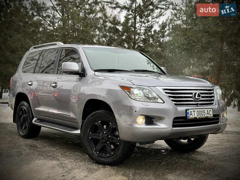 Lexus LX 2008