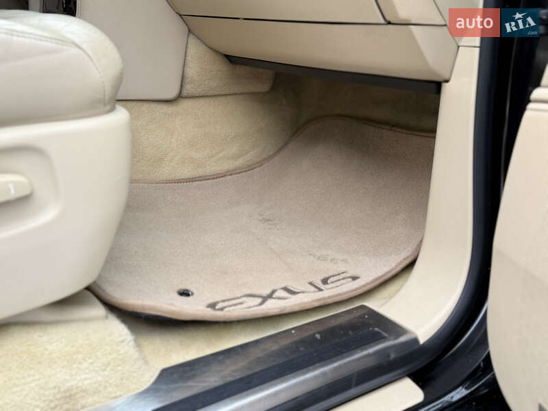 Внедорожник / Кроссовер Lexus LX 2011 в Виннице фото 49 Внедорожник / Кроссовер Lexus LX 2011 в Виннице