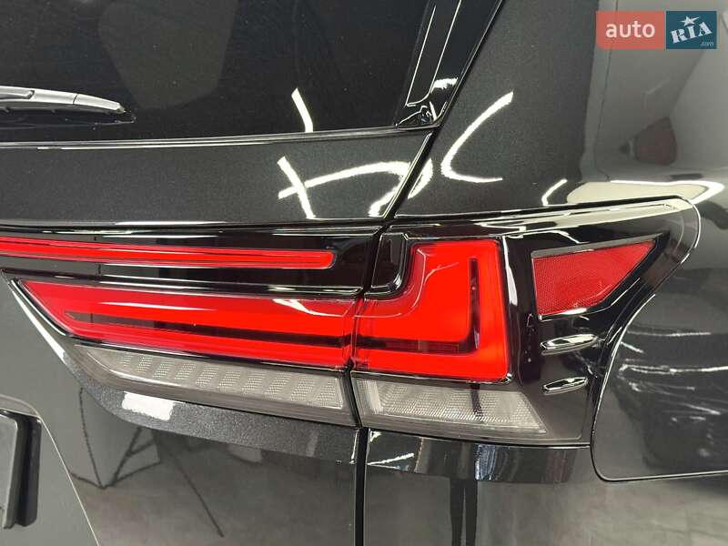 Позашляховик / Кросовер Lexus LX 2023 в Києві