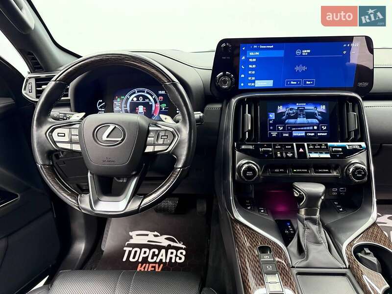 Позашляховик / Кросовер Lexus LX 2023 в Києві