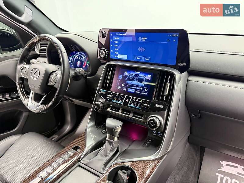 Позашляховик / Кросовер Lexus LX 2023 в Києві