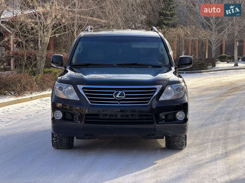 Внедорожник / Кроссовер Lexus LX 2008 в Одессе