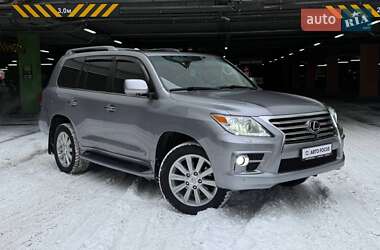 Внедорожник / Кроссовер Lexus LX 2008 в Киеве