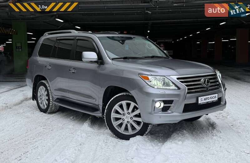 Lexus LX 2008