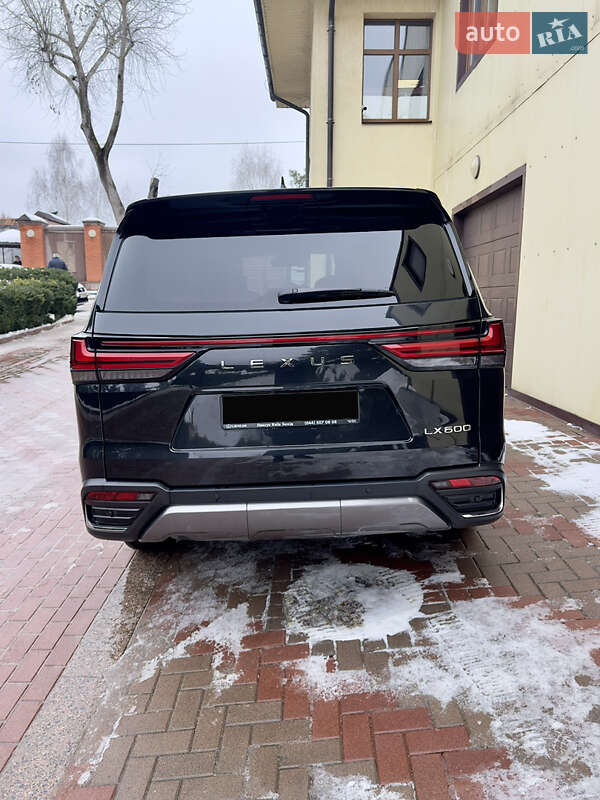 Позашляховик / Кросовер Lexus LX 2023 в Києві