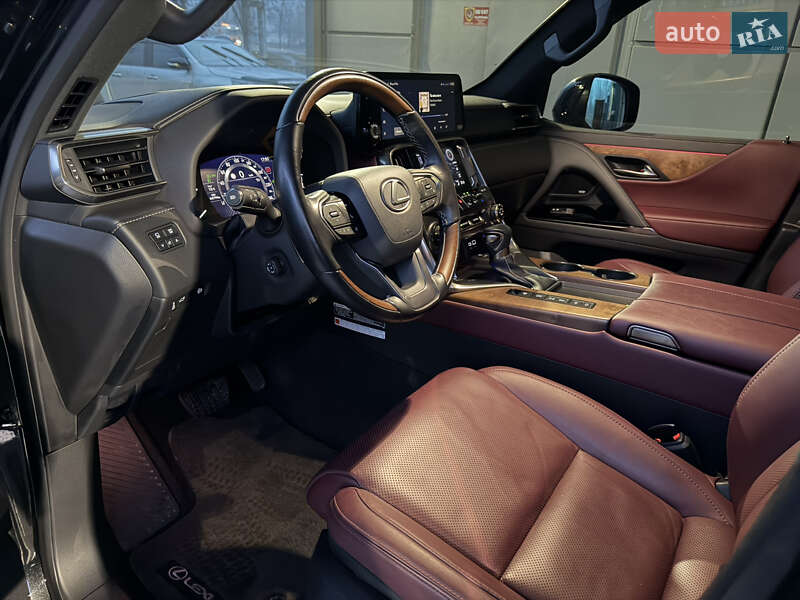 Внедорожник / Кроссовер Lexus LX 2023 в Днепре фото 7 Внедорожник / Кроссовер Lexus LX 2023 в Днепре