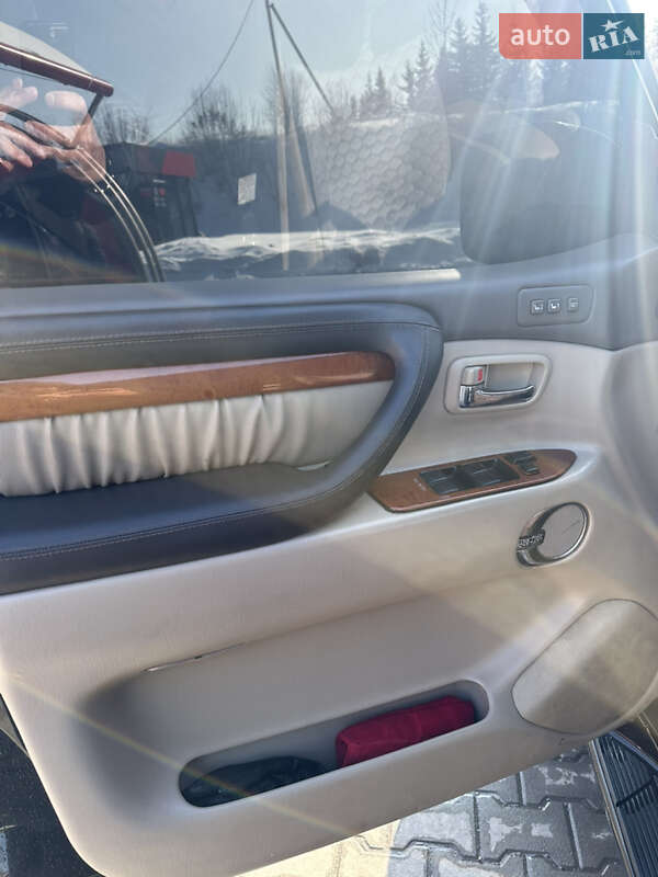 Внедорожник / Кроссовер Lexus LX 2003 в Тернополе фото 7 Внедорожник / Кроссовер Lexus LX 2003 в Тернополе