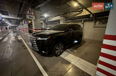Внедорожник / Кроссовер Lexus LX 2025 в Киеве